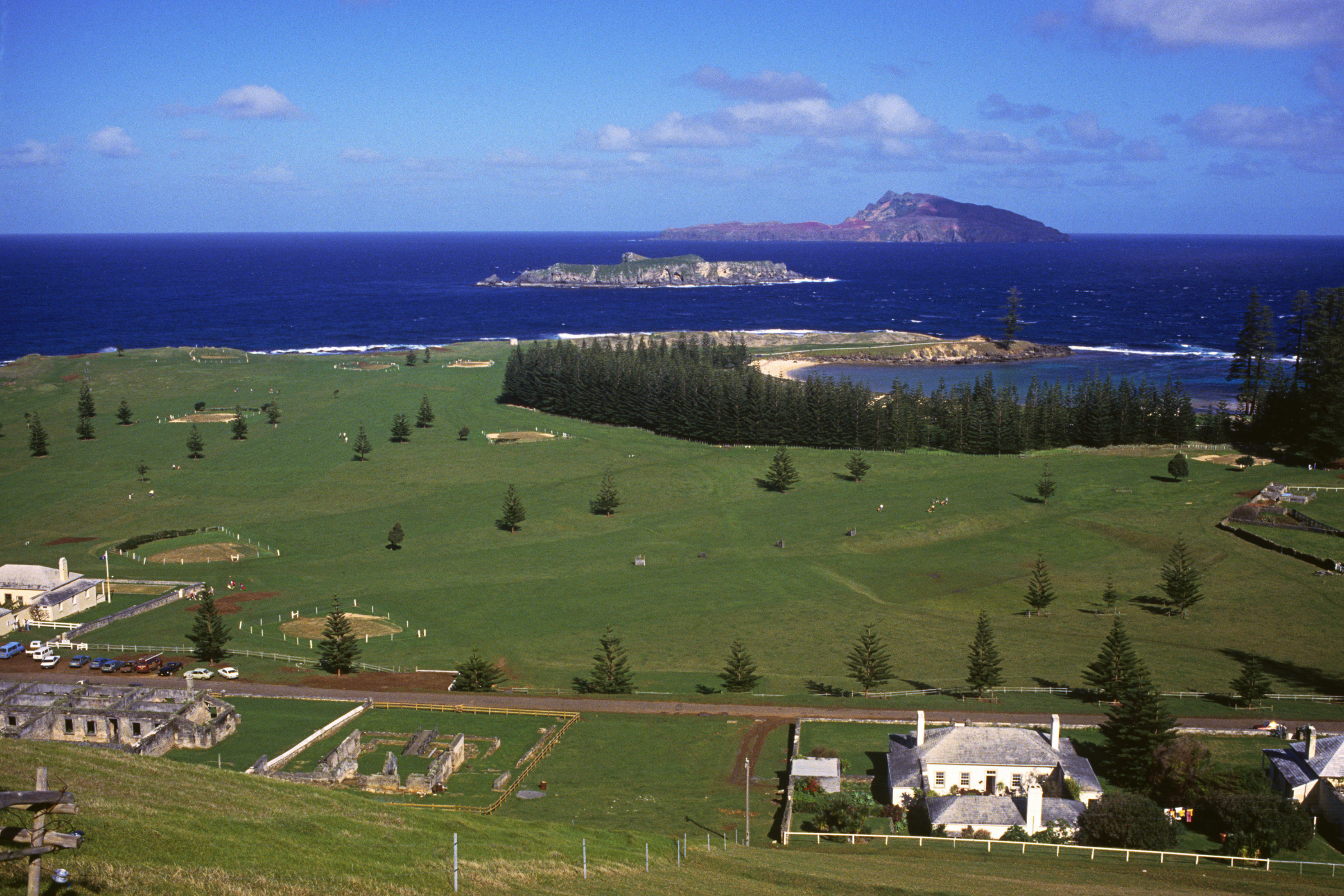 cascade, norfolk island (4).webp